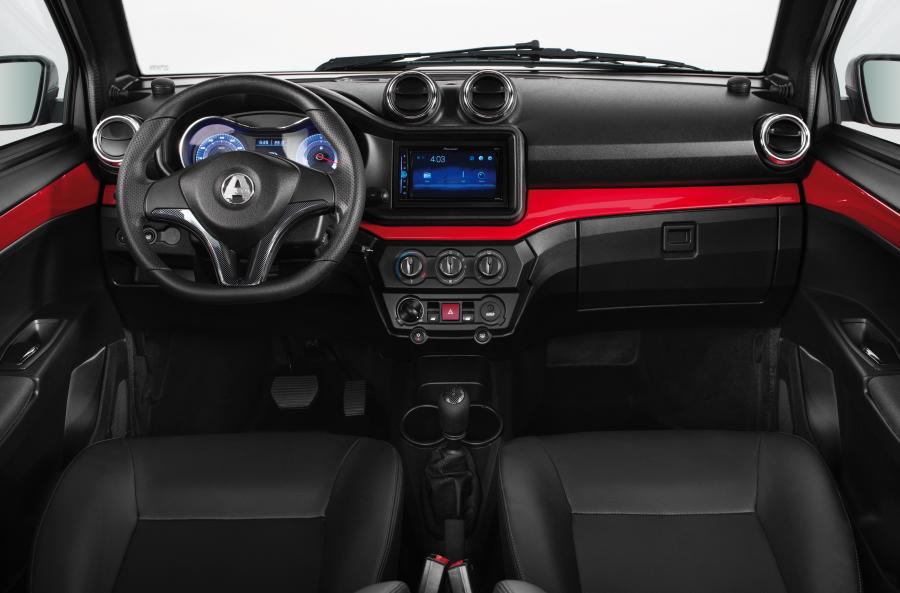 Торпедо Aixam Coupe GTI 2016 года  (фото 5 из 8)